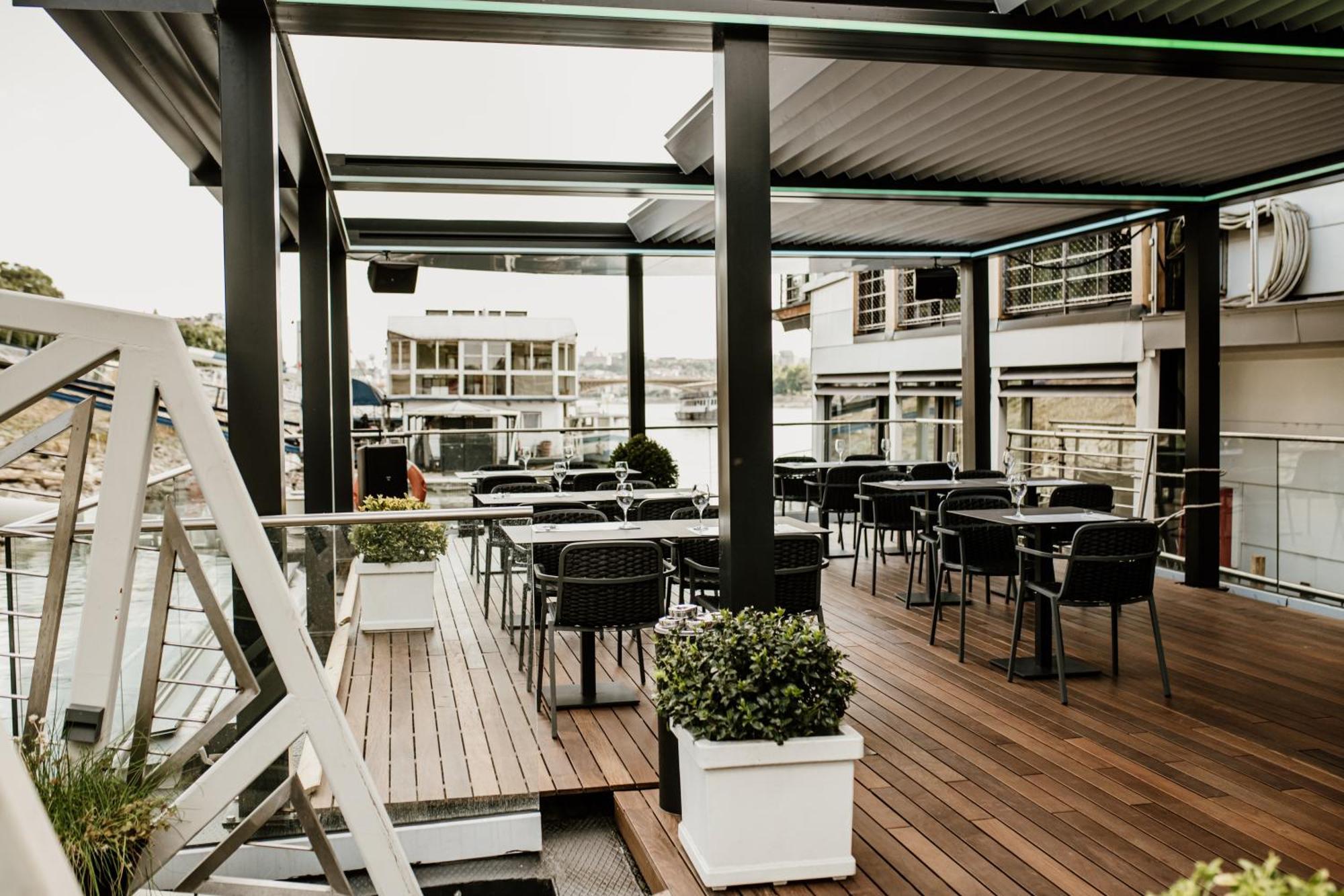 Vogue Boat Apartments 부다페스트 외부 사진